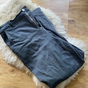 Everlane || Straight Leg Crop